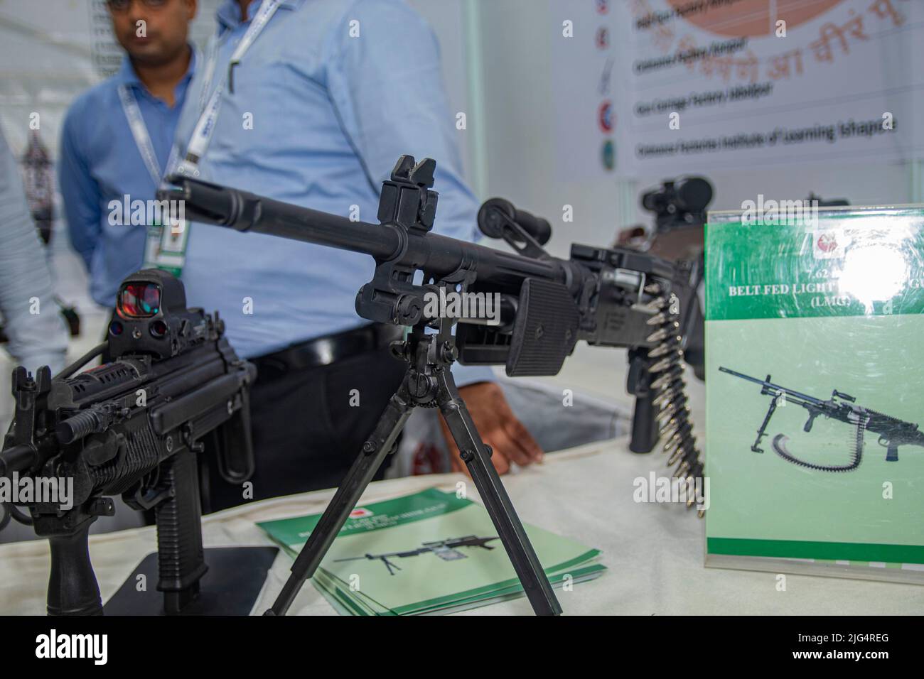 Kalkutta, Westbengalen, Indien. 7.. Juli 2022. East Tech 2022'' begann heute im Bishwa Bangla Mela Prangan, Kalkutta. Die zweitägige Veranstaltung (07-08. Juli) wird mit dem Ziel organisiert, Eastern Command bei der Bewältigung seiner operativen Herausforderungen zu unterstützen, indem zeitgenössische indigene Technologien integriert werden. Die Veranstaltung wurde von LT Gen RP Kalita, UYSM, AVSM, VSM, Armeekommandant, EasternCommand. Auf die Einweihung folgte eine Schlüsselanmerkung der CDR-Armee, Eastern Command. (Bild: © Sudip Chanda/Pacific Press via ZUMA Press Wire) Stockfoto