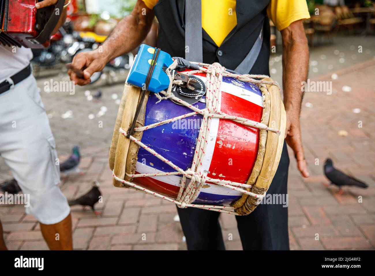 Straßenmusiker in der Dominikanischen Republik. Santo Domingo Columbus Park, Kolonialzone. Stockfoto