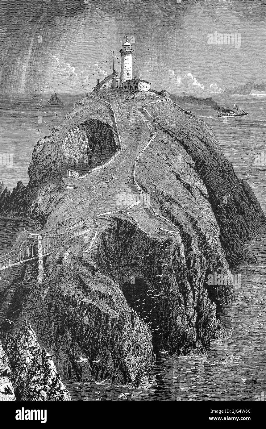 Leuchtturm bei Holyhead, South Stack im Jahr 1860, an der Küste von Wales, Großbritannien, digital restaurierte Reproduktion einer Originalvorlage aus dem 19. Jahrhundert, genau Originaldatum nicht bekannt / Lighthouse at Holyhead, South Stack 1860, an der Küste von Wales, Großbritannien, digital restaurierte Reproduktion eines originalen Gemäldes aus dem 19.. Jahrhundert, genaues Originaldatum unbekannt Stockfoto