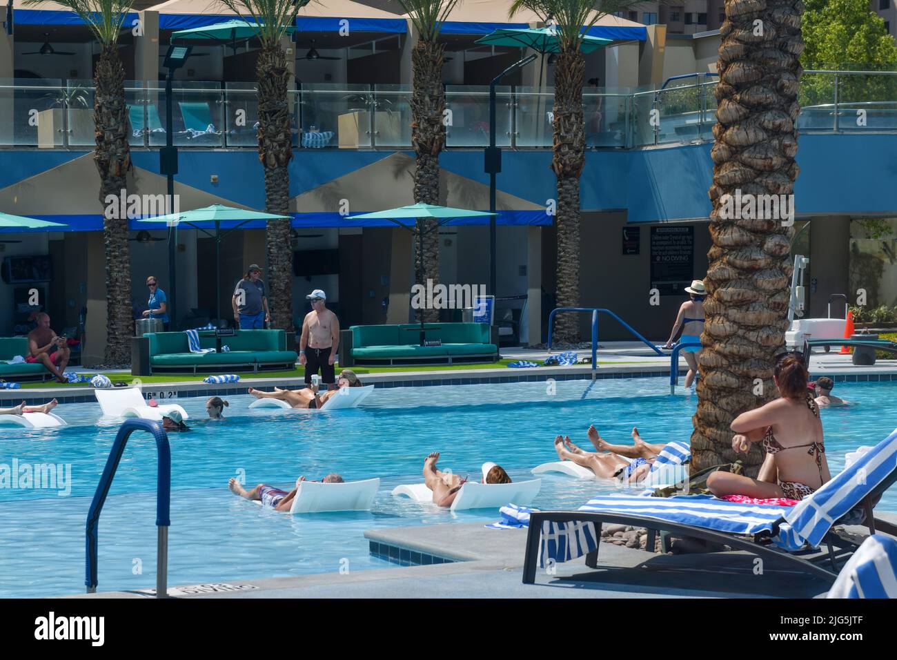 Nevada USA September 6, 2021 Dies ist der kleine Pool im Elara by Hilton Grand Vacations Hotel neben dem Planet Hollywood Las Vegas Stockfoto