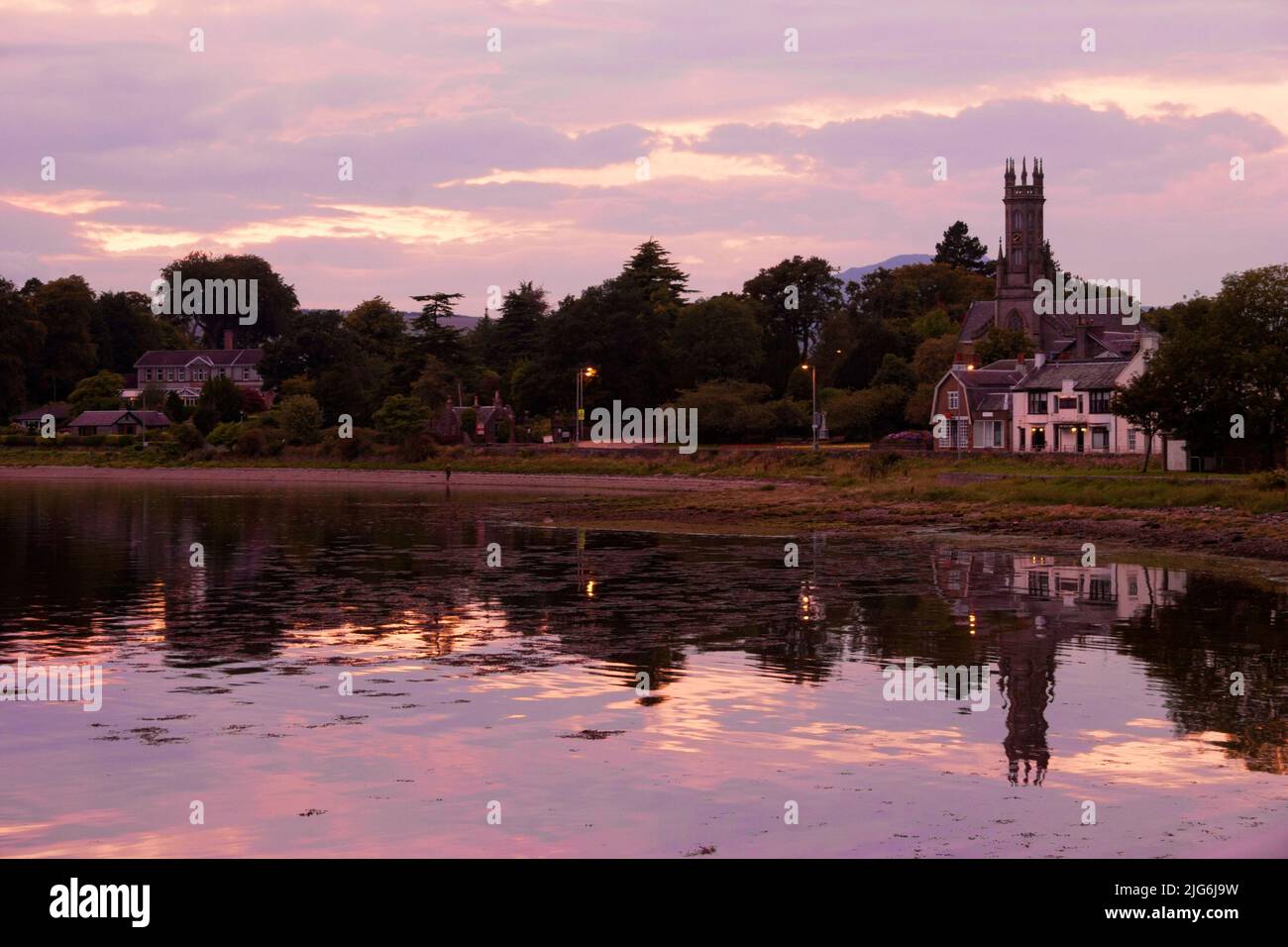 Dorf Rhu, Argyll und Bute, Schottland bei Sonnenuntergang Stockfoto