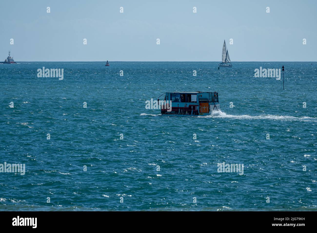 Elizabeth Fähre DUKW, St. Helier Hafen der britischen Kronenabhängigkeit von Jersey, Kanalinseln, Britische Inseln. Stockfoto