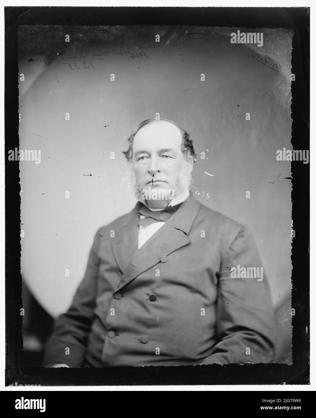 Dr. Charles Henry Nichols, 1865-1880. Nichols, Dr. (Charles Henry), berühmter Hirnspezialist, zwischen 1865 und 1880. Agierender Assistent. Chirurg während des Bürgerkrieges. Führte ein allgemeines Krankenhaus für US Vols. Supt. Hospital for the Insane, Wash. D.C. [Arzt: Superintendent des staatlichen Krankenhauses für die Insanen in Washington D.C., später bekannt als St. Elizabeth's Hospital. Das Krankenhaus wurde 1852 fertiggestellt und war das erste große bundesstaatliche psychiatrische Krankenhaus der USA. Superintendent im Bloomingdale Insane Asylum, New York City]. Stockfoto