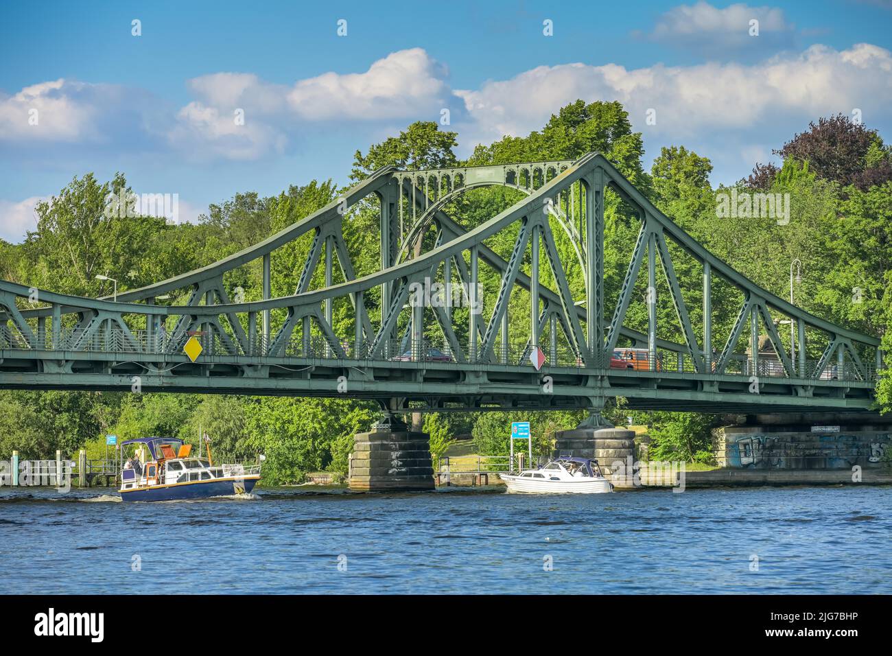 Glienicker Brücke, Havel, Potsdam, Brandenburg, Berlin, Deutschland Stockfoto