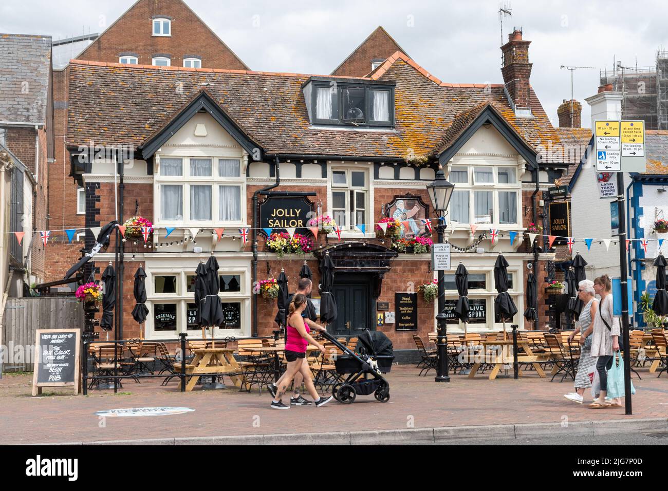 Das Jolly Sailor Pub am Meer am Poole Quay, Poole, Dorset, England, Großbritannien Stockfoto