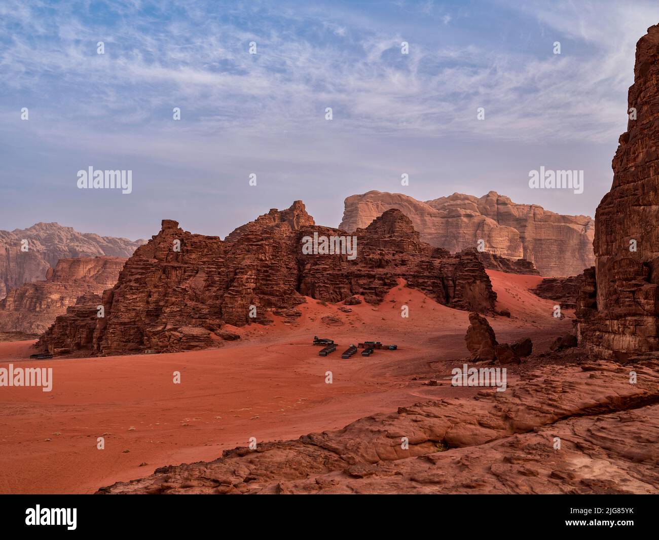 Unterwegs in Wadi Rum, Jordanien. Stockfoto