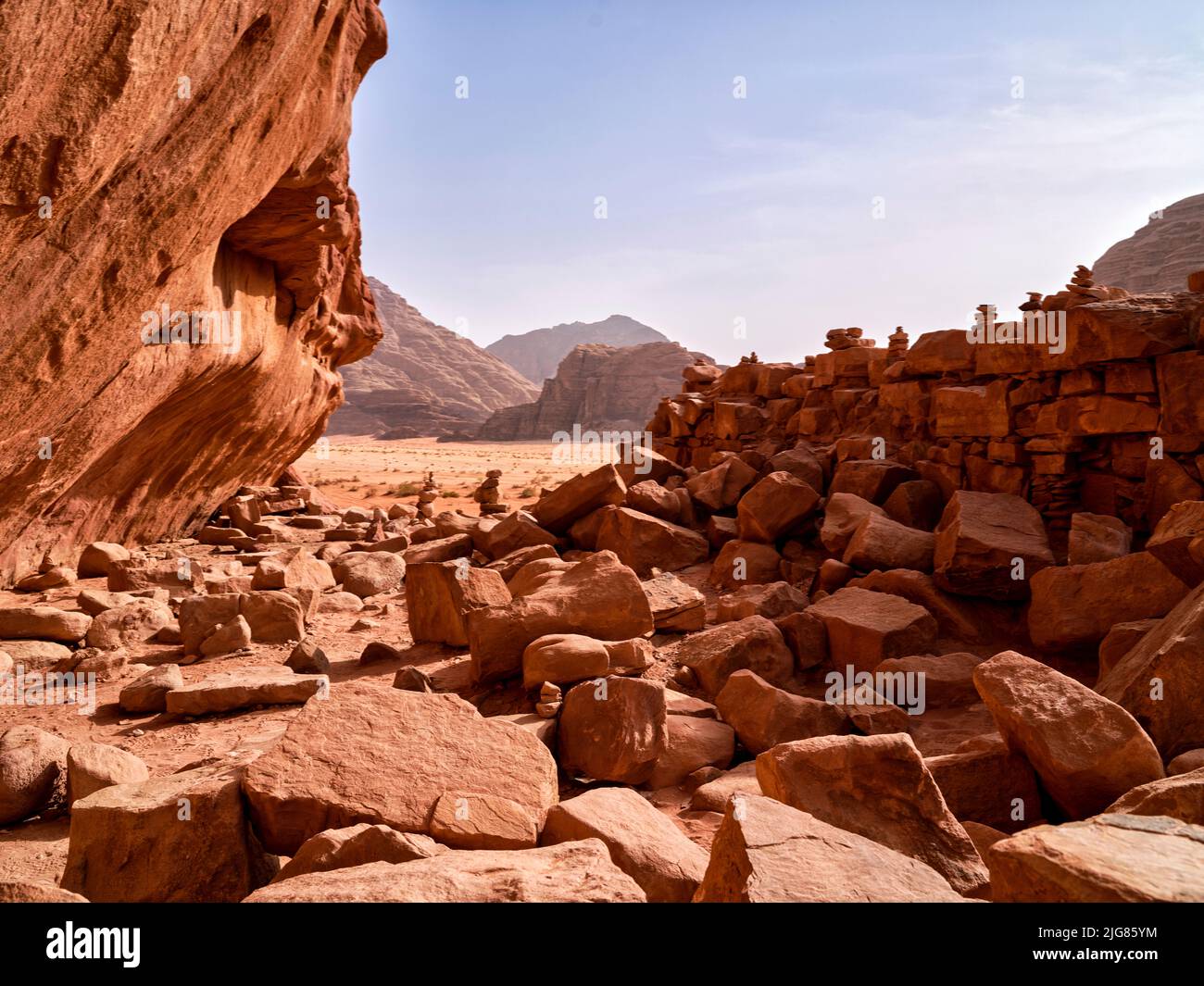 Unterwegs in Wadi Rum, Jordanien. Stockfoto