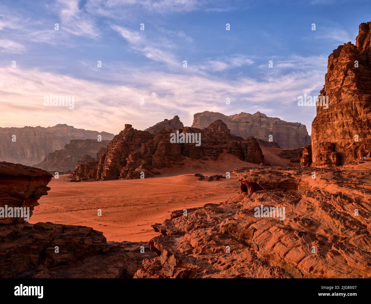 Unterwegs in Wadi Rum, Jordanien. Stockfoto