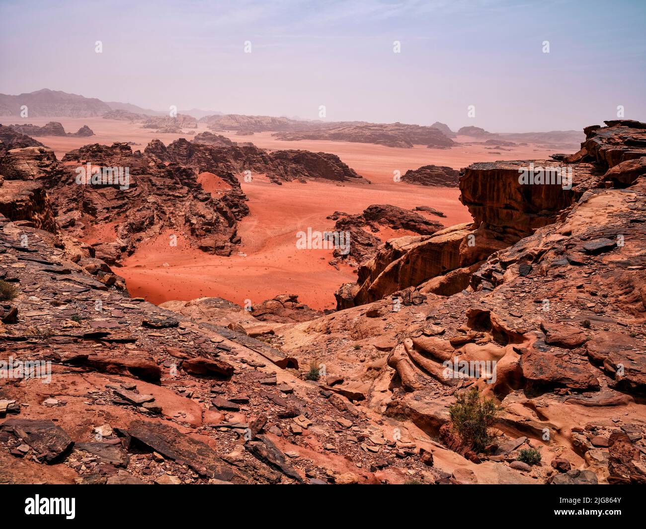 Unterwegs in Wadi Rum, Jordanien. Stockfoto