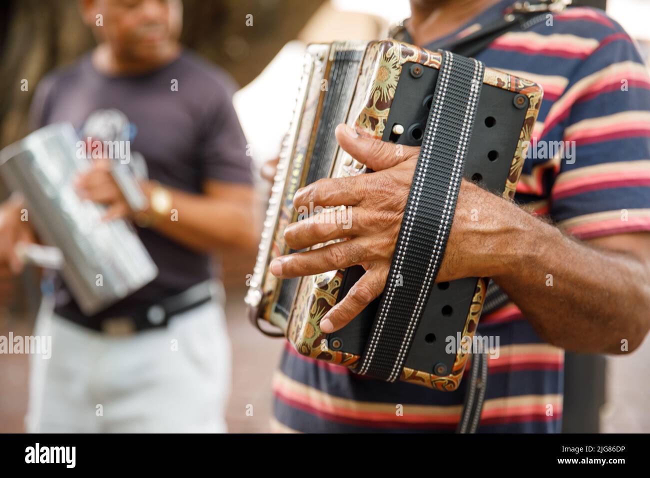 30.06.2022 Straßenmusiker in der Dominikanischen Republik. Santo Domingo Columbus Park, Kolonialzone. Stockfoto