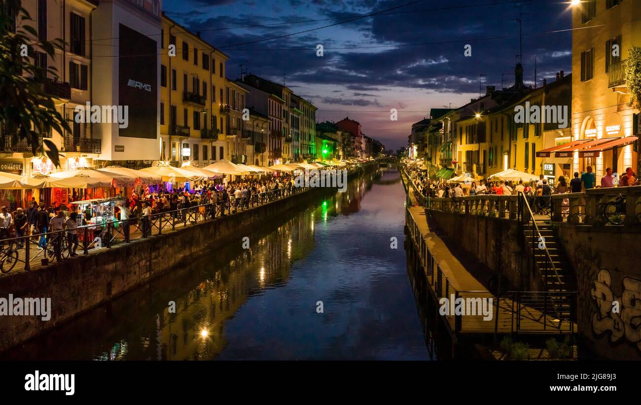 Italien, Mailand, Nachtleben, Navigli, Abendglühen Stockfoto