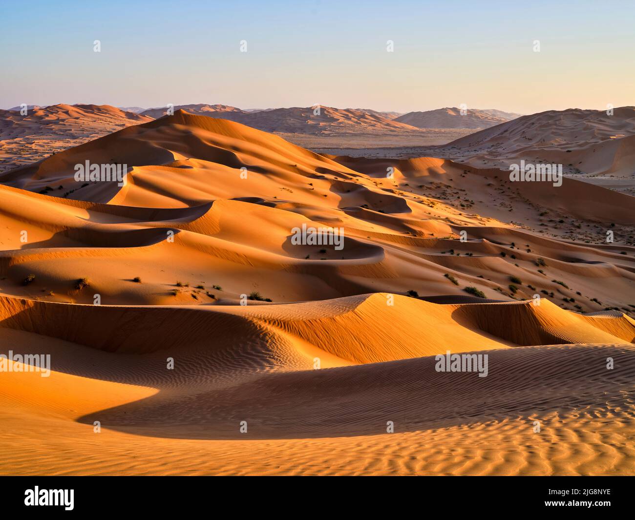 Unterwegs in den Dünen des Rub-al-Khali, Oman. Stockfoto