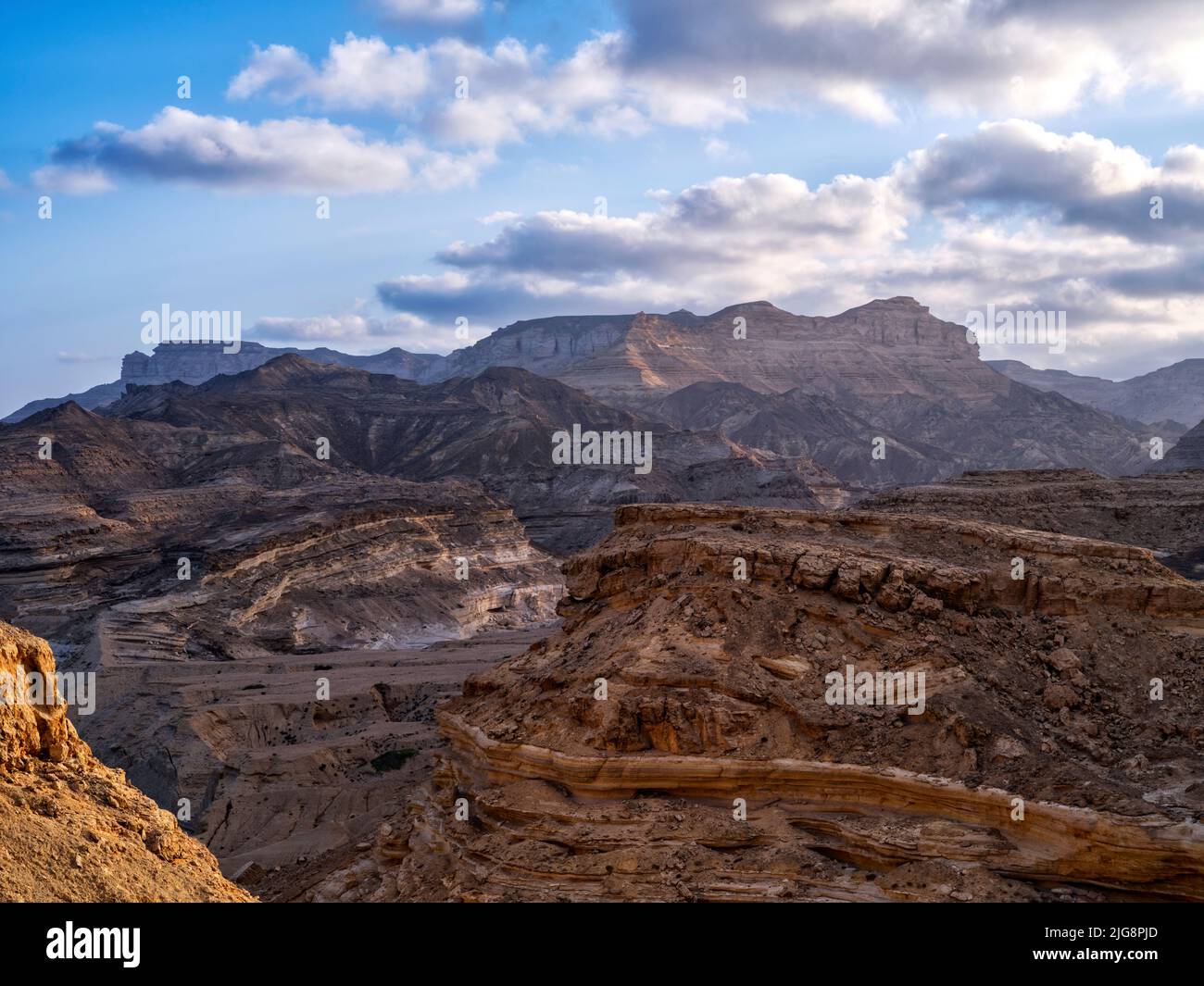 Entlang der Küstenstraße 42, zwischen Hasik und Ash Shuwaymiyyah, Oman. Stockfoto