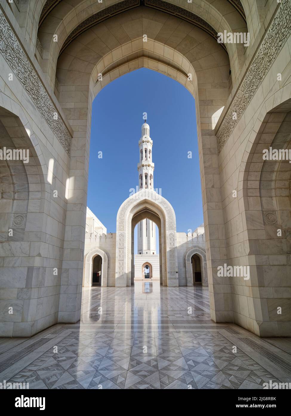 Große Sultan-Qabus-Moschee in Maskat, Oman. Stockfoto