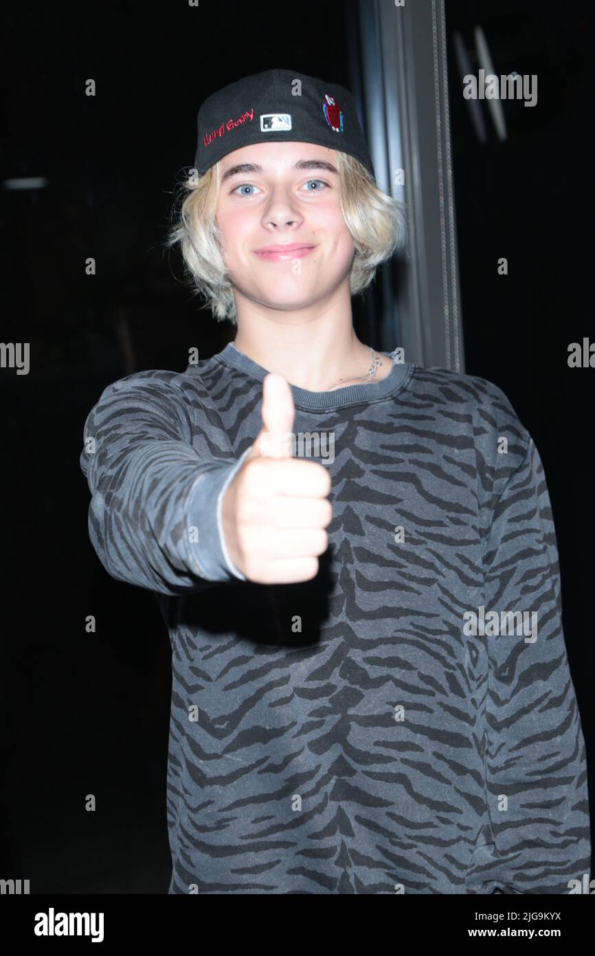 Walker Bryant Social Media Influencer 15. Birthday Party mit: Gavin Magnus wo: LA, California, USA Wann: 02 Oct 2021 Credit: Guillermo Proano/WENN Stockfoto