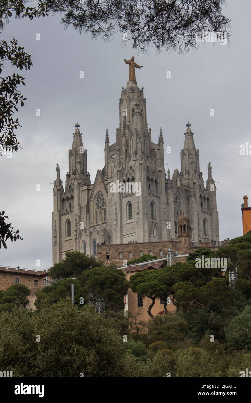 Die Kirche Sagrat Cor, auf dem Gipfel des Tibidabo, Barcelona Catalunya Spanien Stockfoto