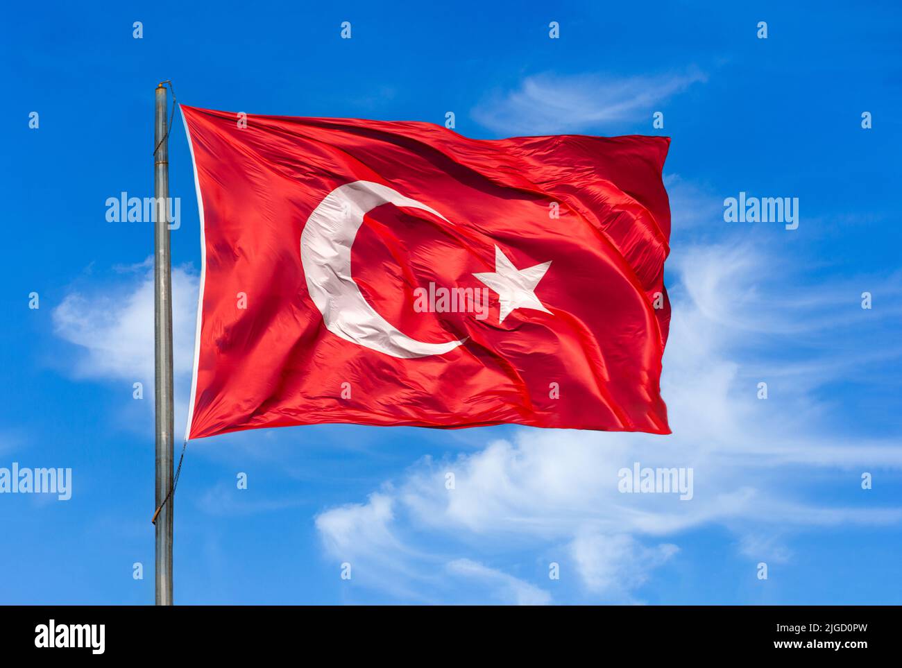 Die türkische Flagge ist die nationale und offizielle Flagge der Republik Türkei. Sie besteht aus einem weißen Halbmond und einem Stern auf rotem Hintergrund. Es war ein muss Stockfoto