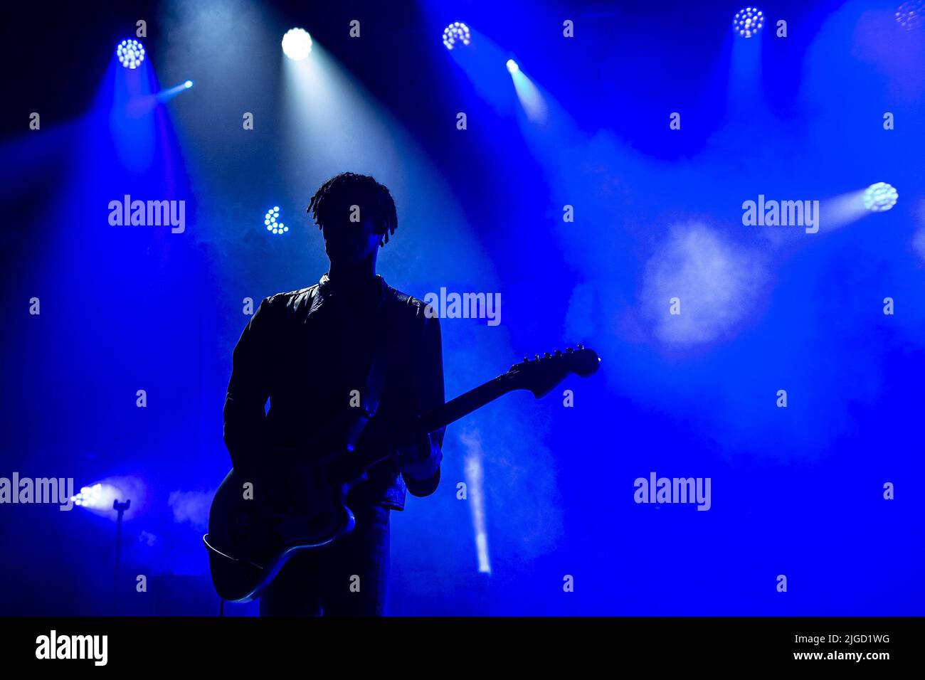 LONDON, ENGLAND: Inhaler treten auf der Bühne des Kentish Town Forum auf. Mit: Josh Jenkinson wo: London, Großbritannien Wann: 06. Oktober 2021 Credit: Neil Lupine/WENN Stockfoto