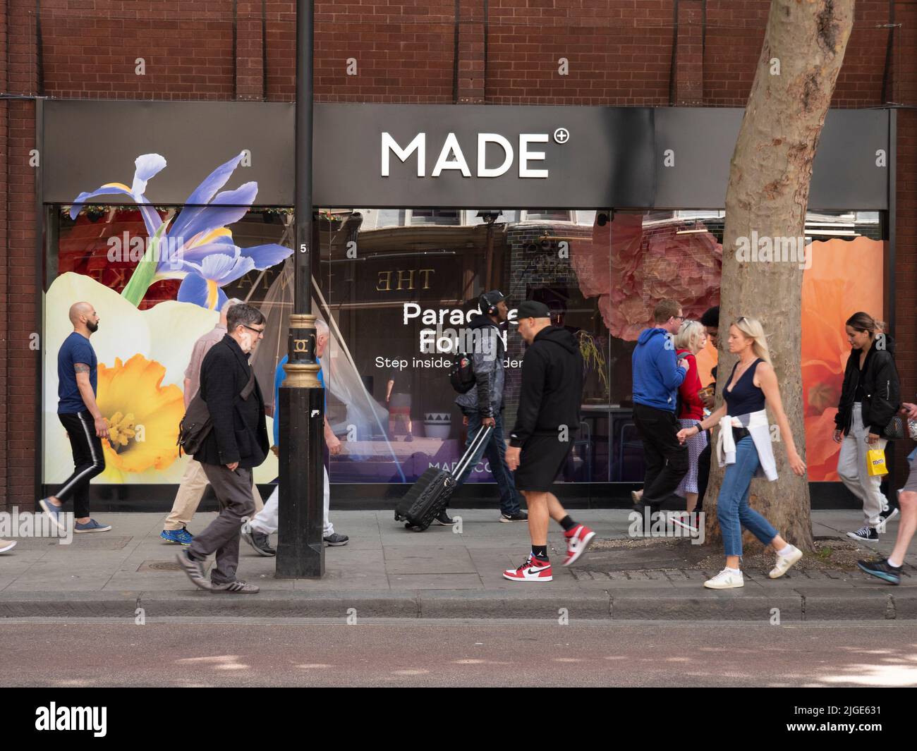 MADE.com, made Retail Shop Showroom London, Made ist ein Online-Möbelhändler. Stockfoto