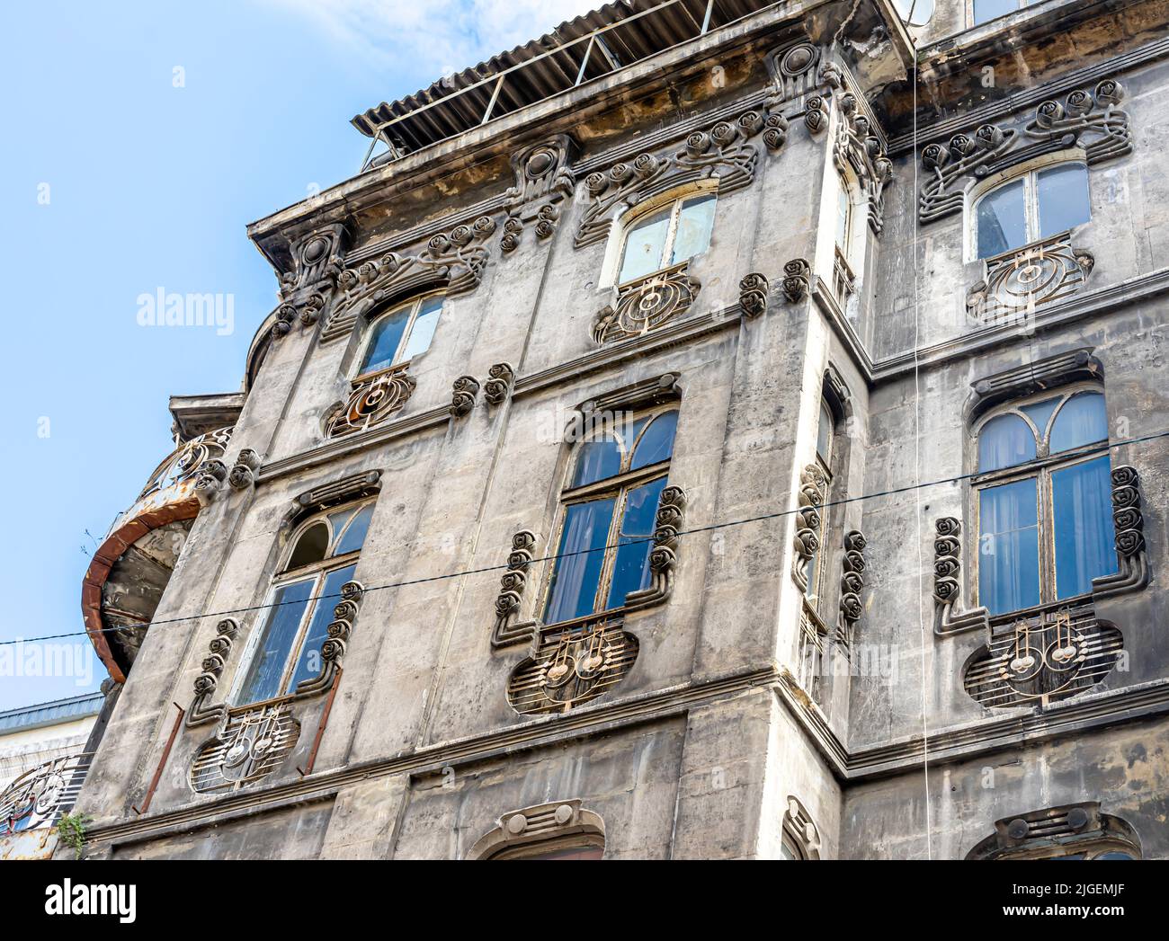 Jugendstilgebäude in Büyük Postane CD.18 шт Fatih, İstanbul. Erbaut 1904. Entworfen vom italienischen Architekten Raimondo Daronco, Vlora Han Stockfoto