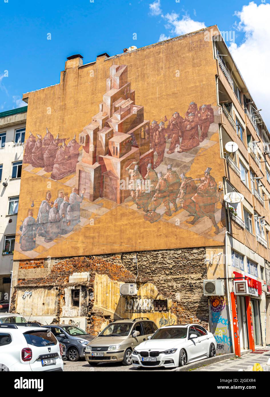 Wandgemälde Crossroad von Michael „Sepe“ Wręga und Daniel „CHAZME“, 2014. Street Art, Wandmalereien im Kadiköy Viertel von Istanbul, Türkei Stockfoto