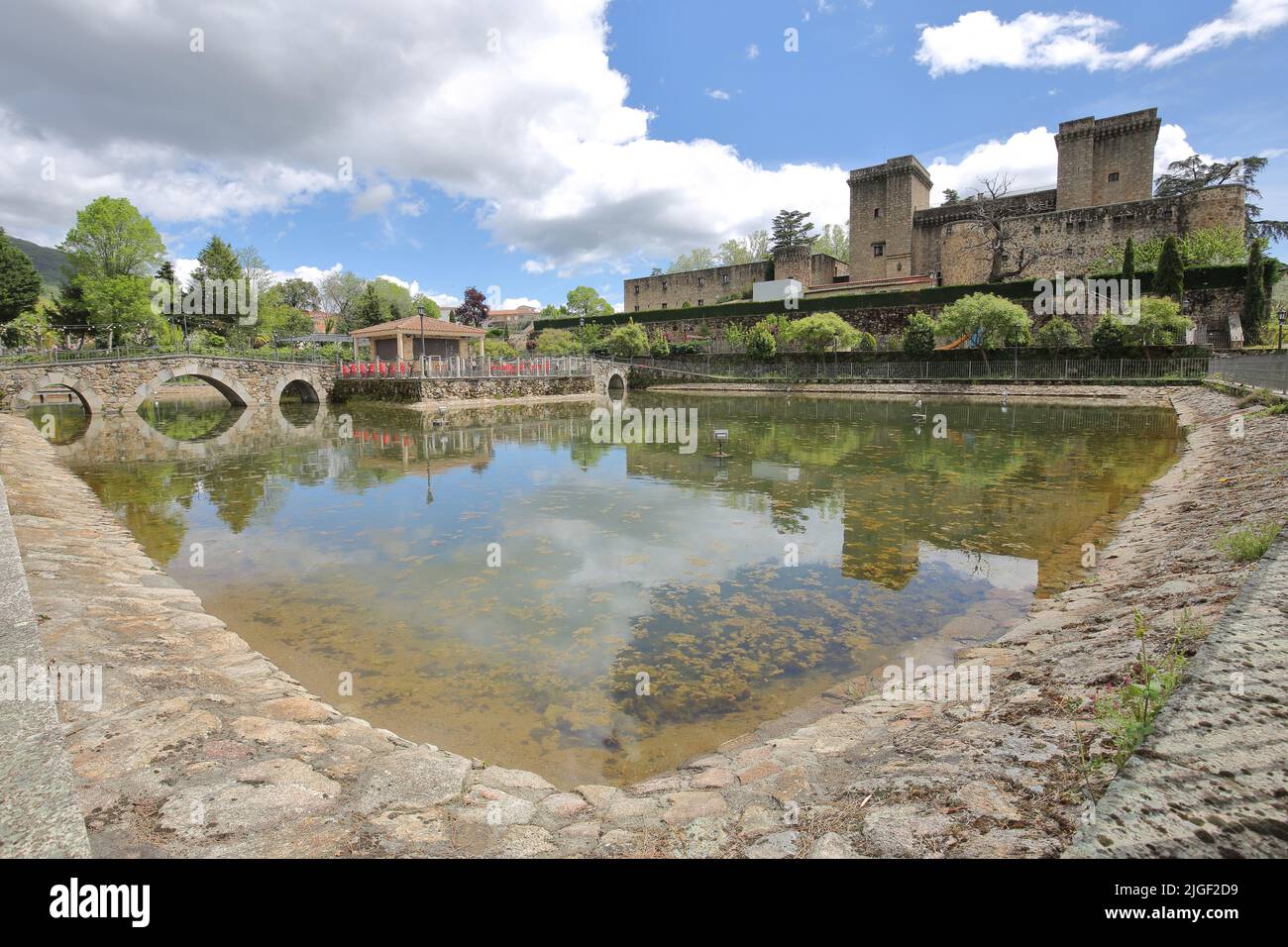Historisches Castillo mit Palacio de los Condes de Oropesa in Jarandilla de la Vera, Extremadura, Spanien Stockfoto
