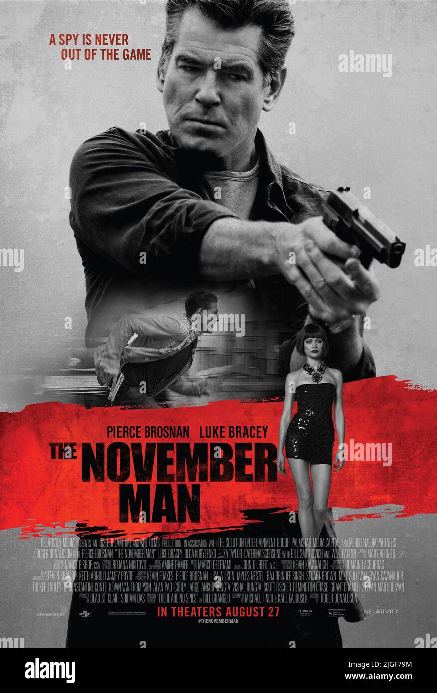 PIERCE BROSNAN, Olga Kurylenko, Plakat, DER NOVEMBER MANN, 2014 Stockfoto
