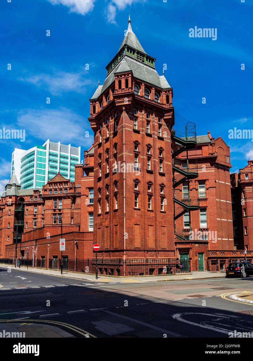 UCL Cruciform Building University College London. Ursprünglich wurde das North London Hospital 1906 eröffnet. Beherbergt das Wolfson Institute for Biomedical Research. Stockfoto