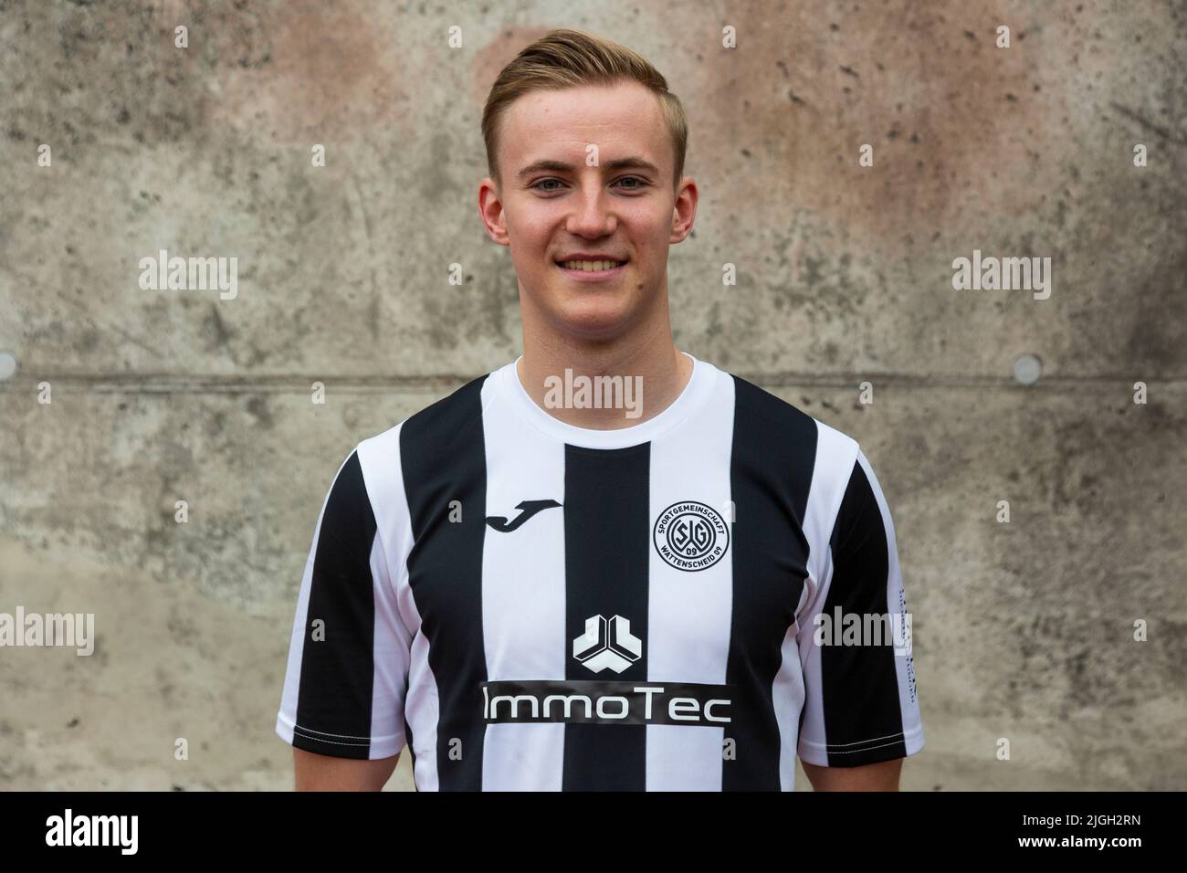 Fußball, Regional League West, 2022/2023, SG Wattenscheid 09, Lohrheide Stadium, Drücken Sie Fotoaufnahmen, Media Day, Frederick Wiebel Stockfoto