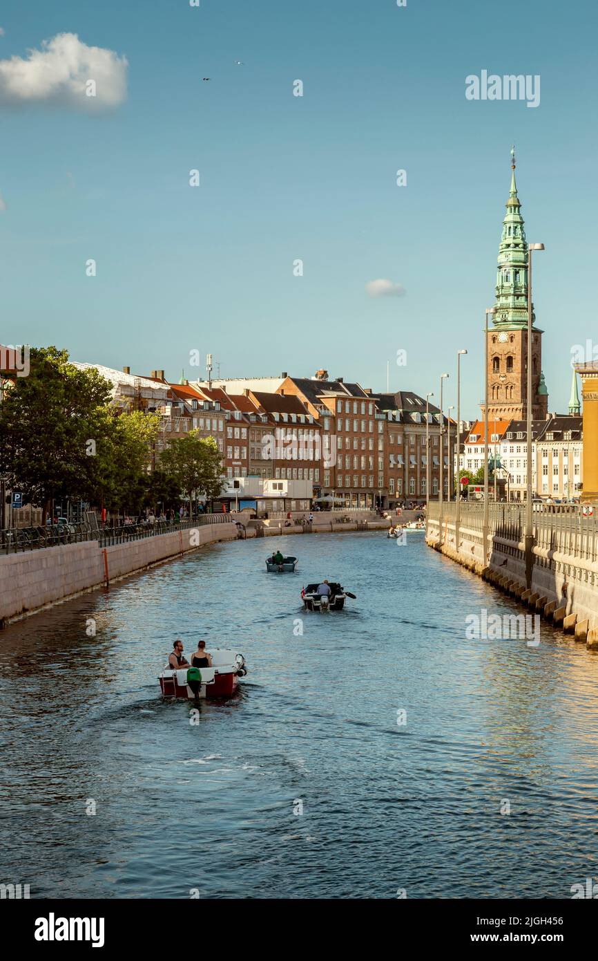 Sightseeing-Stadt vom Kanal in Kopenhagen, Dänemark Stockfoto