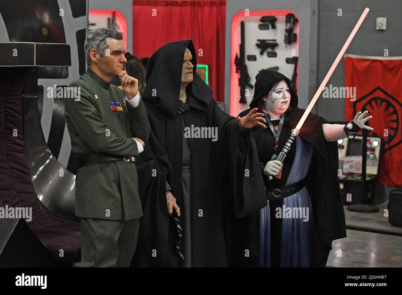 Miami Beach, FL, USA. 09.. Juli 2022. Cosplayer werden während des Florida Supercons im Miami Beach Convention Center am 9. Juli 2022 in Miami Beach, Florida, gesehen. Kredit: Mpi04/Media Punch/Alamy Live Nachrichten Stockfoto