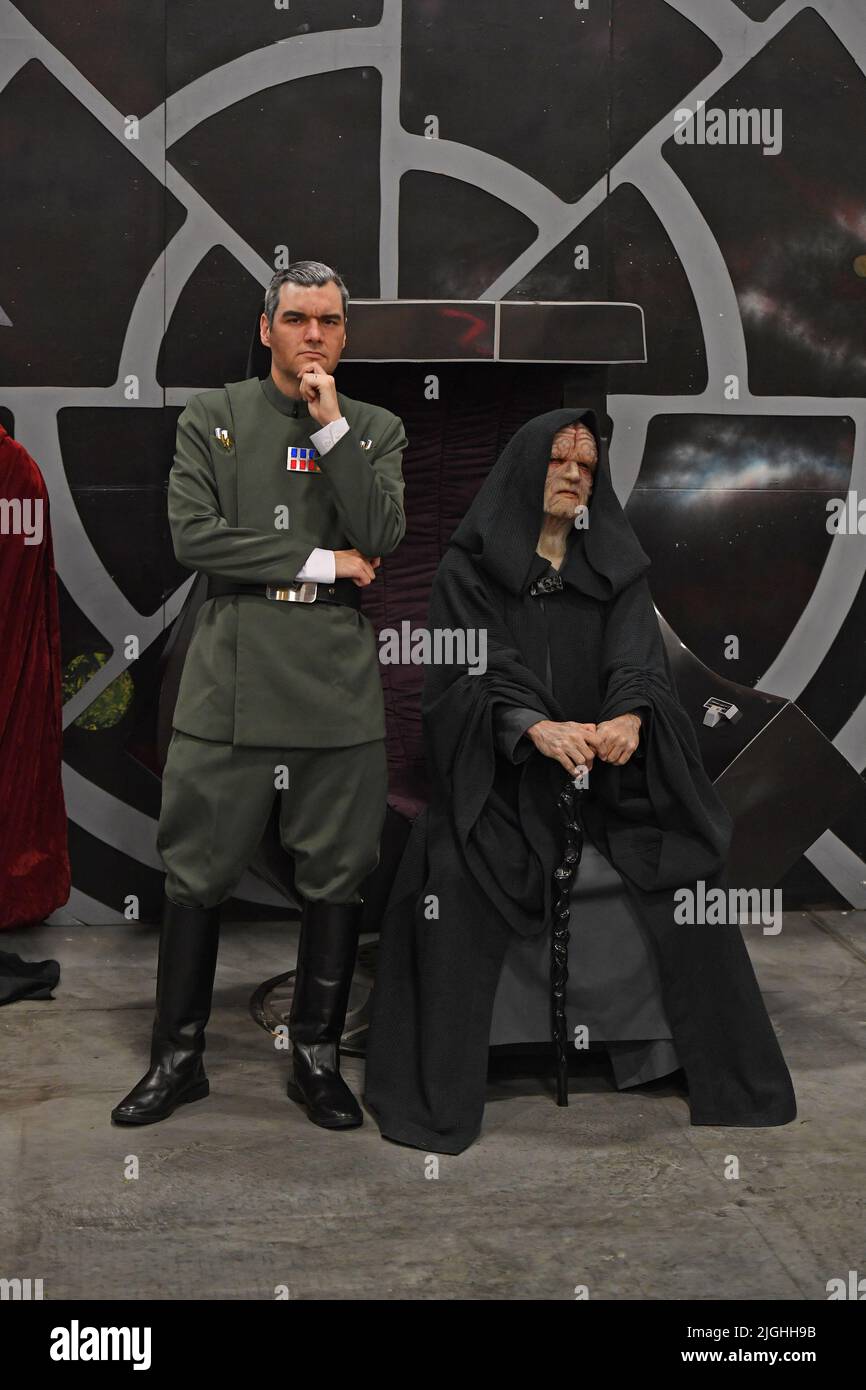 Miami Beach, FL, USA. 09.. Juli 2022. Cosplayer werden während des Florida Supercons im Miami Beach Convention Center am 9. Juli 2022 in Miami Beach, Florida, gesehen. Kredit: Mpi04/Media Punch/Alamy Live Nachrichten Stockfoto