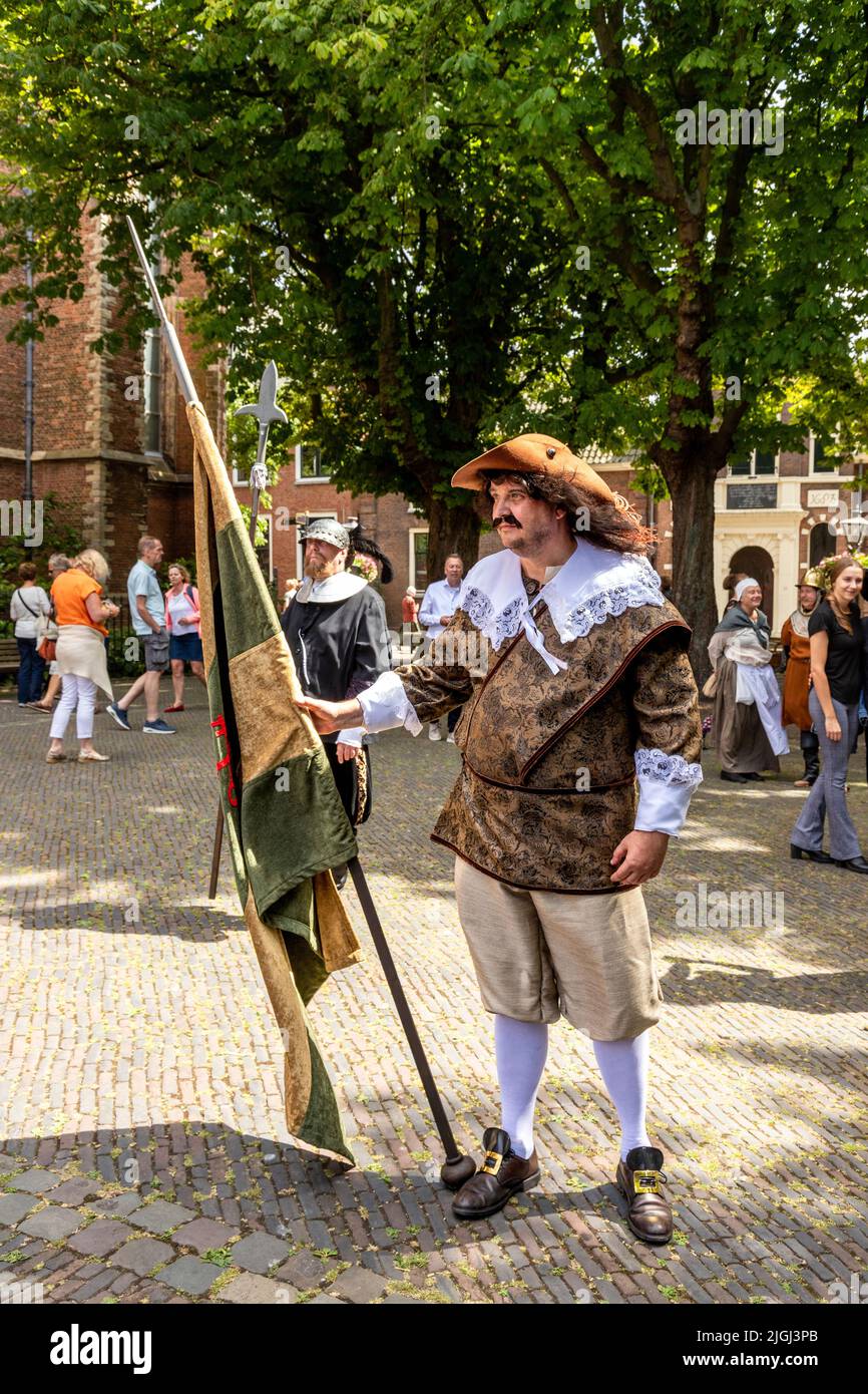 Rembrandt van Rijn Festival, Schauspieler reenacting his paintings and era, Leiden, South Holland, Niederlande. Stockfoto