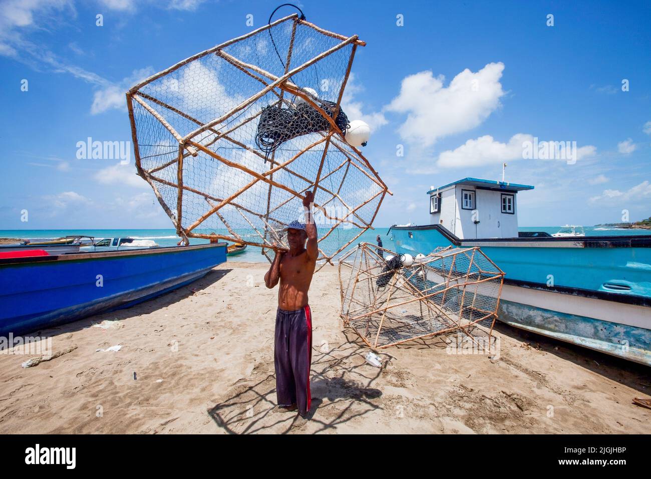 Jamaika, Strand im Süden in der Nähe von Treasure Beach, wo Krabben in der karibik gefangen wird. Stockfoto