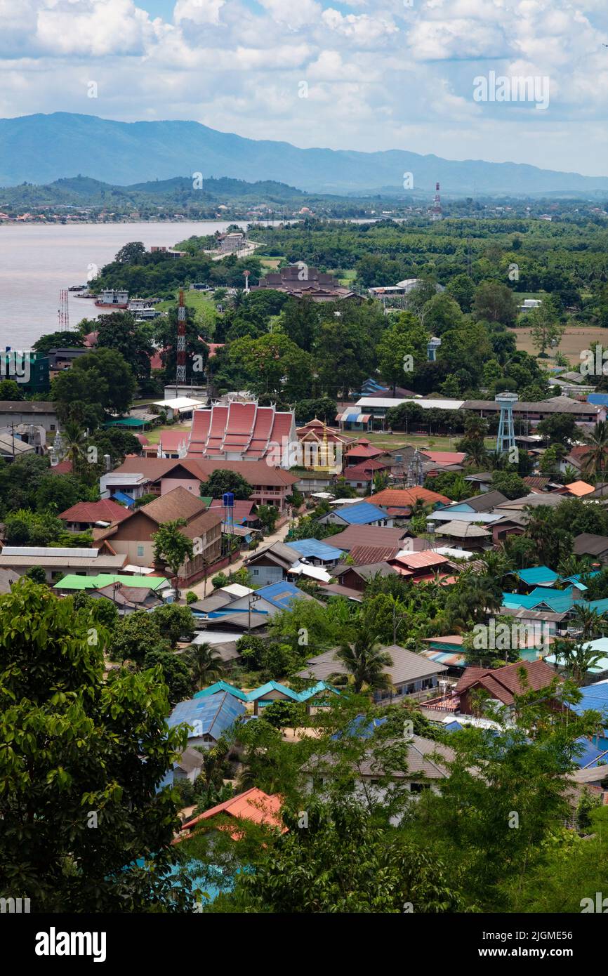 Im GOLDENEN DREIECK treffen sich Thailand, Burma und Laos am Zusammenfluss der Flüsse Mekong und Ruak - CHIANG SAEN, THAILAND Stockfoto