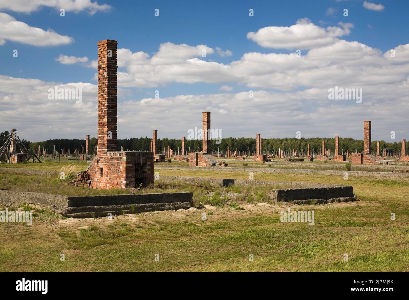 Fundamente im ehemaligen Konzentrationslager Auschwitz II-Birkenau in Auschwitz-Birkenau, Polen. Stockfoto