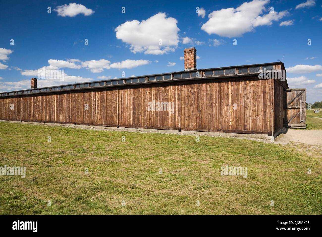 Schlafsaal im ehemaligen Konzentrationslager Auschwitz-Birkenau, Auschwitz-Birkenau, Polen. Stockfoto