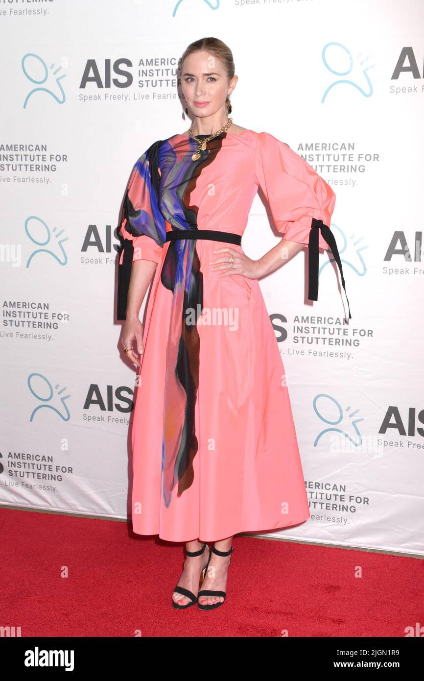 New York, NY, USA. 11.. Juli 2022. Emily Blunt bei der Ankunft für das American Institute for Stottering 2022 Freeing Voices, Changing Lives Gala, Guastavino's, New York, NY 11. Juli, 2022. Kredit: Quoin Pics/Everett Collection/Alamy Live News Stockfoto