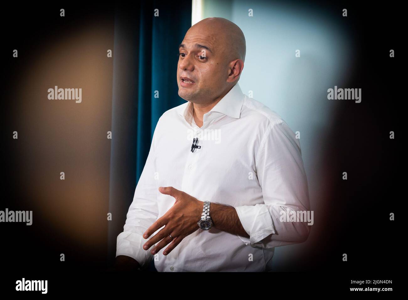 London, Großbritannien. 11.. Juli 2022. Der Kandidat der konservativen Parteiführung, Sajid Javid, MP, spricht beim Start seiner Kampagne in London. Der Zeitplan für den Wettbewerb, um Boris Johnsons Nachfolger als konservativen Führer zu finden, wurde heute vom Ausschuss für 1922 beschlossen, wobei bis zum 5.. September ein neuer Premierminister gewählt werden soll. Kredit: SOPA Images Limited/Alamy Live Nachrichten Stockfoto