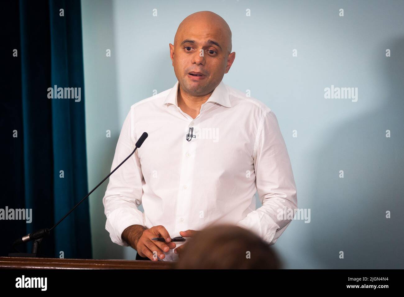 London, Großbritannien. 11.. Juli 2022. Der Kandidat der konservativen Parteiführung, Sajid Javid, MP, spricht beim Start seiner Kampagne in London. Der Zeitplan für den Wettbewerb, um Boris Johnsons Nachfolger als konservativen Führer zu finden, wurde heute vom Ausschuss für 1922 beschlossen, wobei bis zum 5.. September ein neuer Premierminister gewählt werden soll. (Foto von Tejas Sandhu/SOPA Images/Sipa USA) Quelle: SIPA USA/Alamy Live News Stockfoto