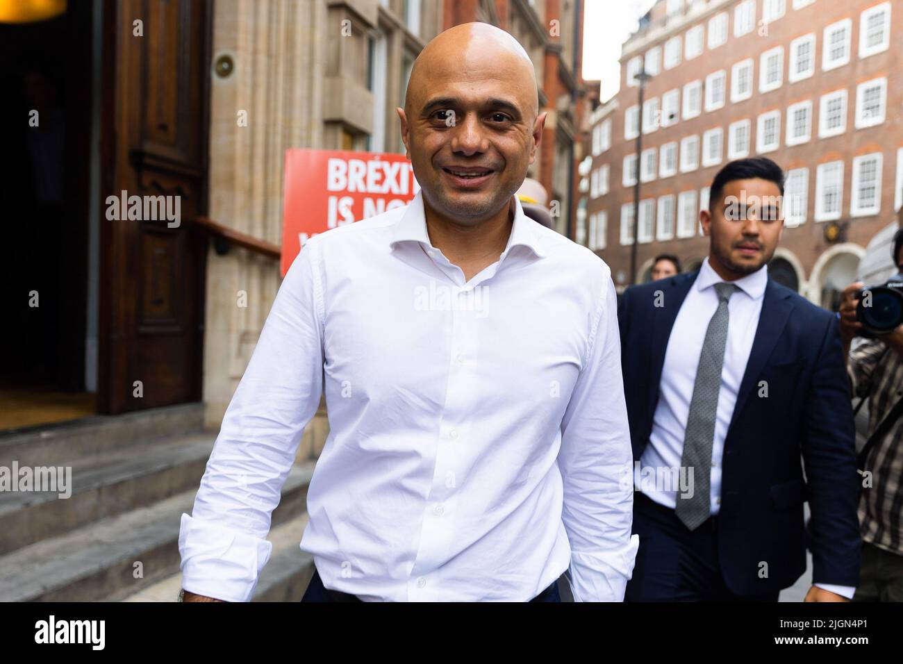 London, Großbritannien. 11.. Juli 2022. Der Kandidat der konservativen Parteiführung, Sajid Javid, scheidet aus, nachdem er seine Kampagne in London gestartet hatte. Der Zeitplan für den Wettbewerb, um Boris Johnsons Nachfolger als konservativen Führer zu finden, wurde heute vom Ausschuss für 1922 beschlossen, wobei bis zum 5.. September ein neuer Premierminister gewählt werden soll. (Foto von Tejas Sandhu/SOPA Images/Sipa USA) Quelle: SIPA USA/Alamy Live News Stockfoto