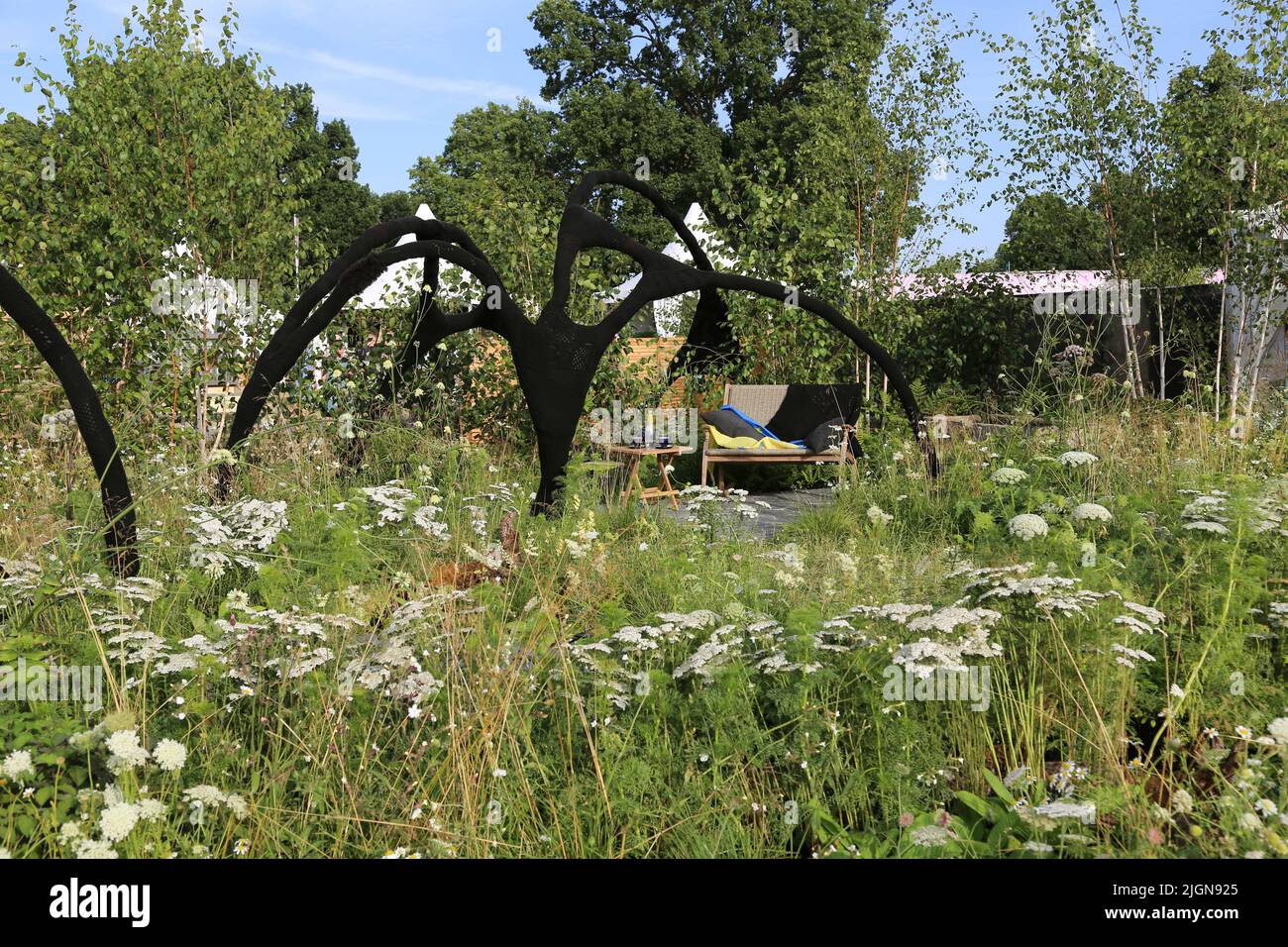 Connections (Ryan McMahon, Bronze Medal), Show Garden, RHS Hampton Court Palace Garden Festival 2022, London, England, Großbritannien, Europa Stockfoto