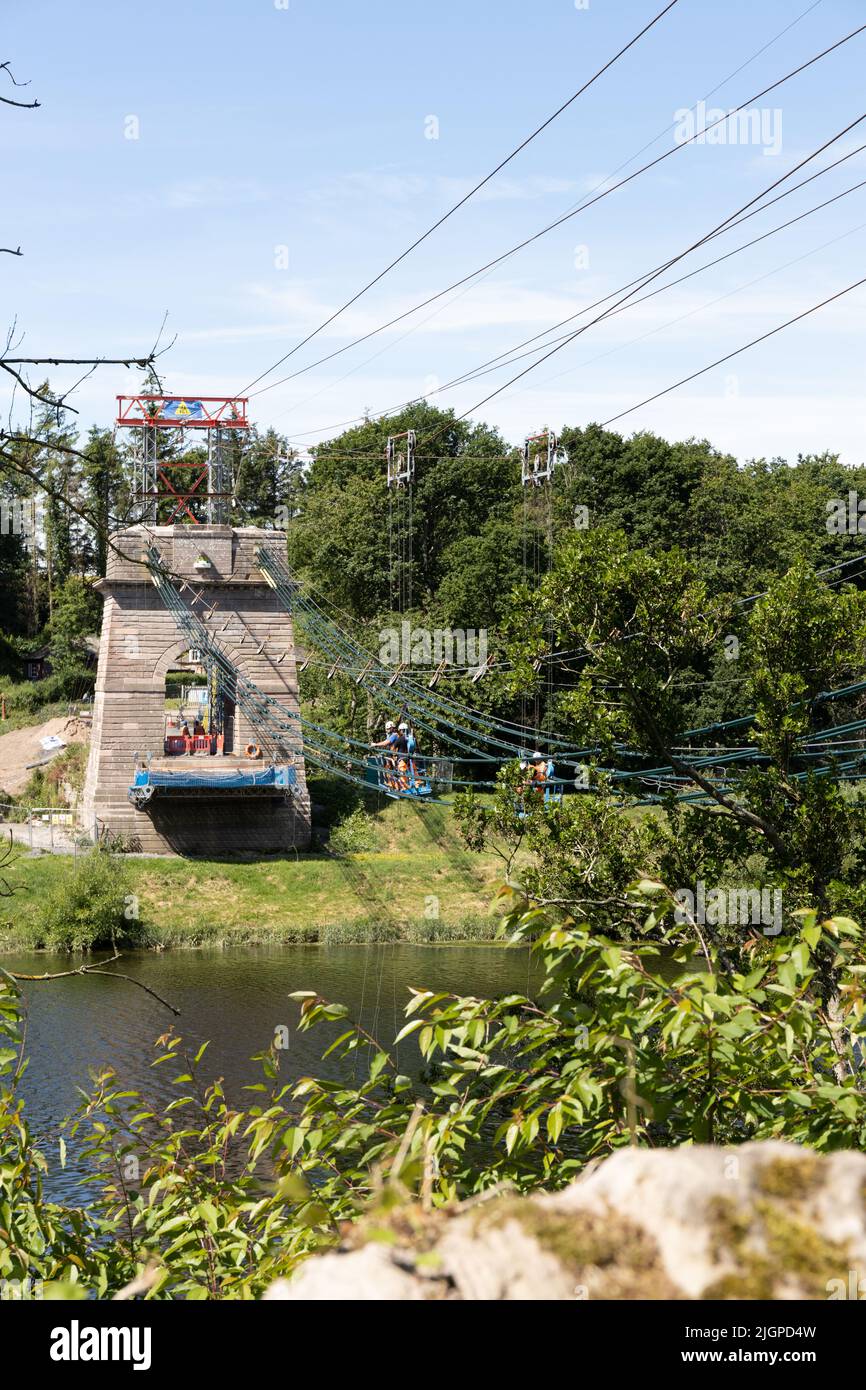 Renovierungsarbeiten an der Union Chain Bridge, River Tweed, Horncliffe, der englischen und schottischen Grenze Stockfoto