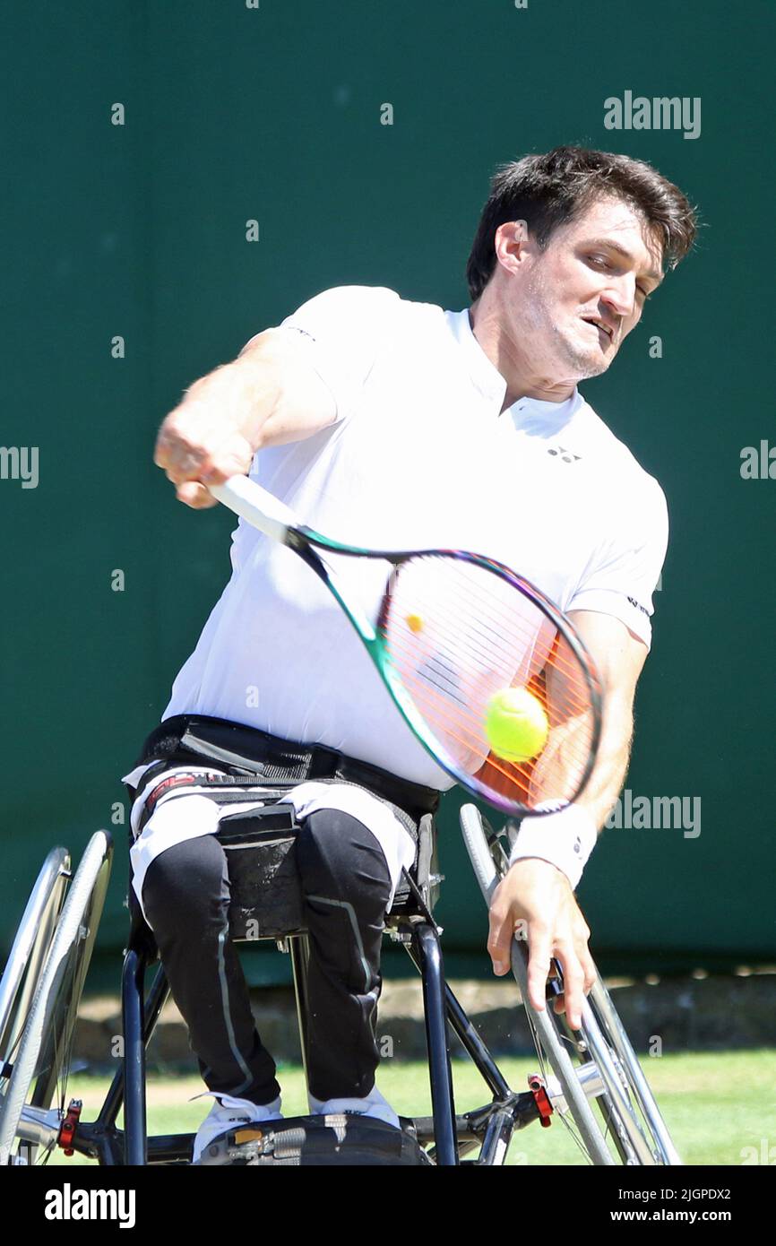 Gustavo Fernandez aus Argentinien ist ein argentinischer Tennisspieler, der beim Rollstuhlwettbewerb für Herren in Wimbledon 2022 spielt. Stockfoto