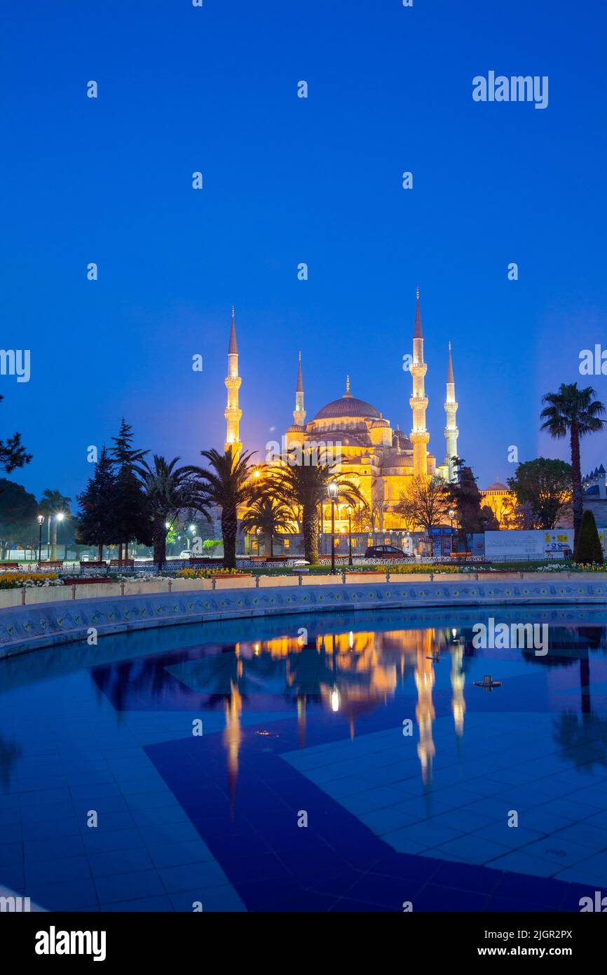 Hagia Sophia große Moschee bei Sonnenaufgang, Istanbul, Türkei, Westasien Stockfoto