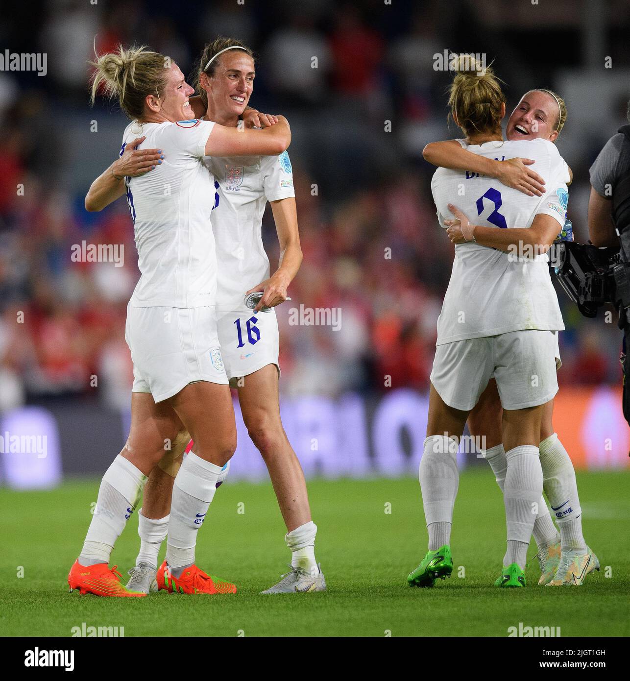 11 Jul 2022 - England gegen Norwegen - UEFA Women's Euro 2022 - Gruppe A - Brighton & Hove Community Stadium England feiert den emphatischen Sieg über Norwegen. Bildnachweis : © Mark Pain / Alamy Live News Stockfoto