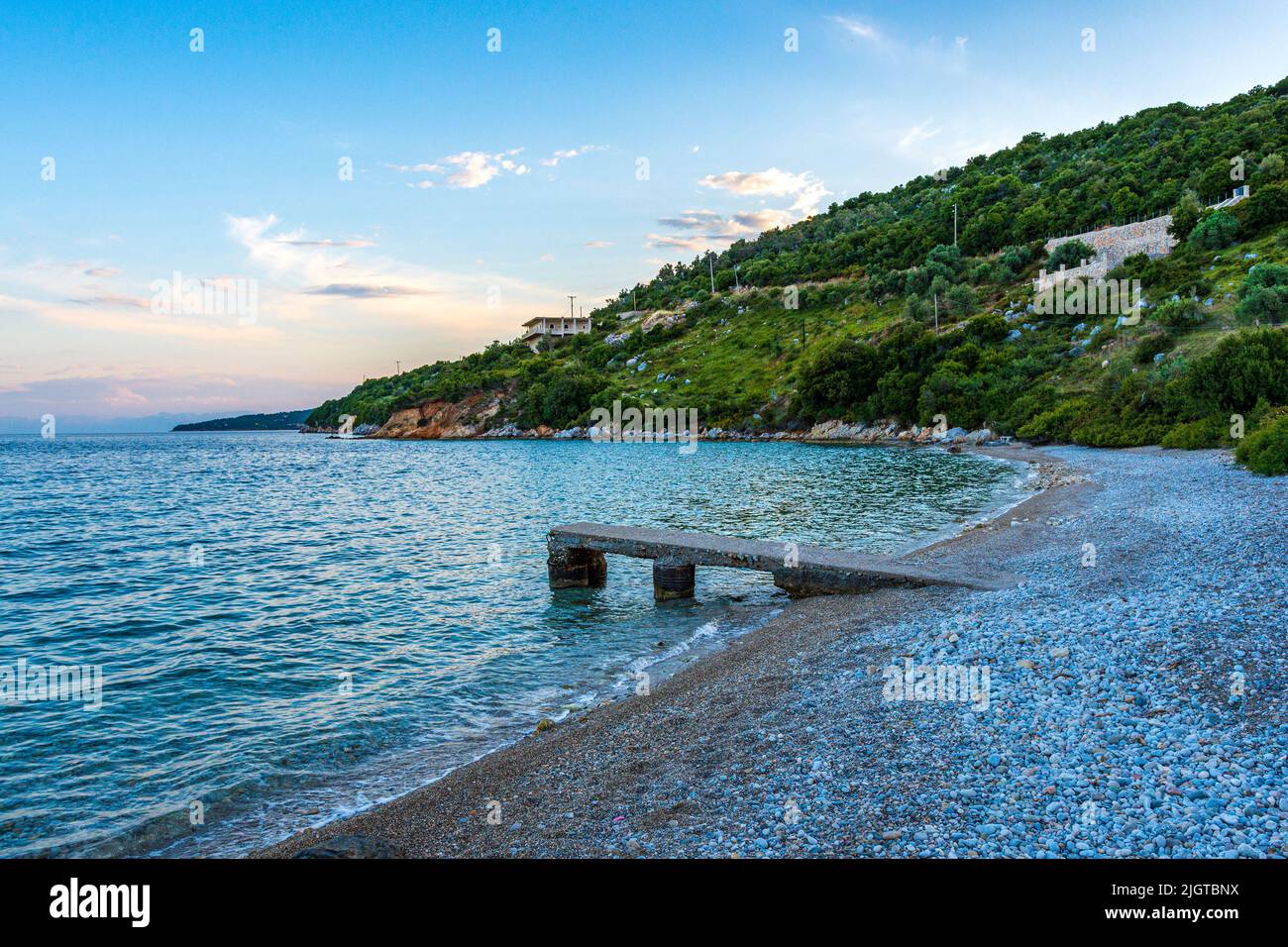 Der berühmte Strand von Agios Dimitrios auf der Insel Alonissos, Sporaden, Griechenland Stockfoto