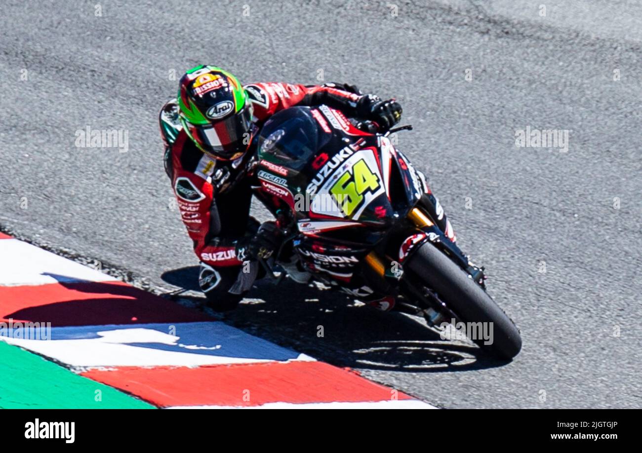 Monterey, CA, USA. 10.. Juli 2022. A Richie Escalante(54) beim Geico MotoAmerica Superbike Race 2 in WeatherTech Laguna Seca Monterey, CA Thurman James/CSM/Alamy Live News in den Korkenzieher Stockfoto