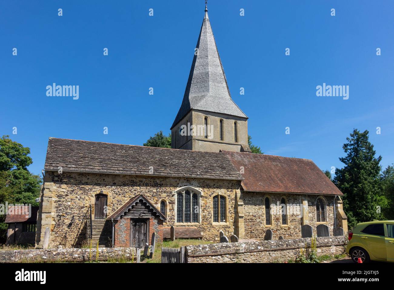 England, Surrey, Shere, St. James' Kirche Stockfoto