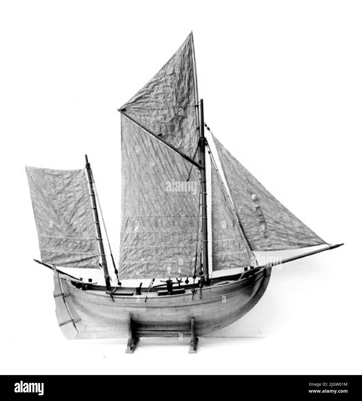 Fotografiert von: Bohusläns Museums.k. Sjöboat oder 'Rockbåd' das Bild zeigt das Modellboot UM1061 oder UM1062, das 1875 von der Housekeeping Society nach der Fischereiausstellung auf der Weltausstellung in Wien 1875 dem Uddevalla Museum gestiftet wurde. Stockfoto